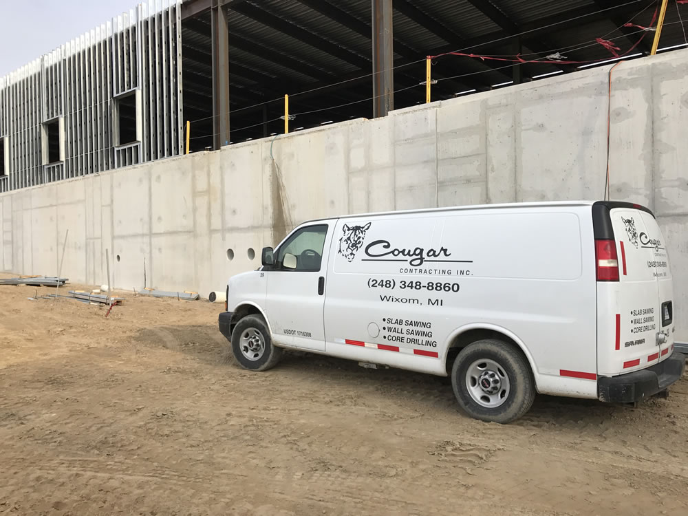 Cougar Contracting - Contact